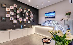 Gallery Suite Naples